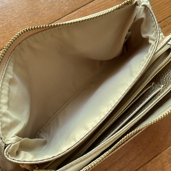 Gold Research & Design wristlet purse / wallet - Picture 3 of 14